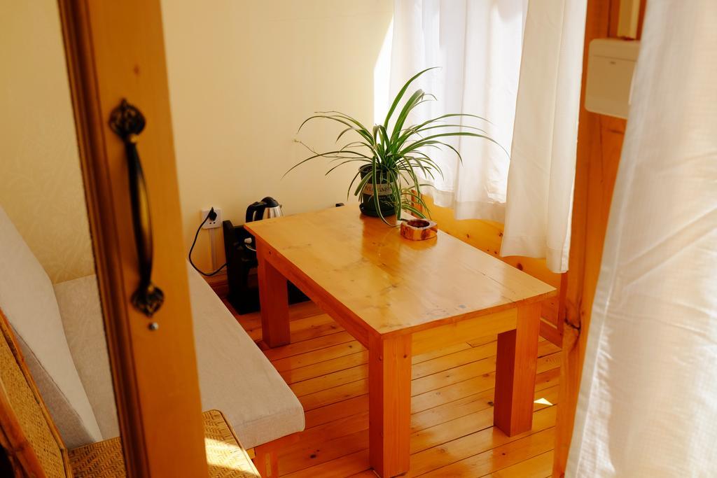 Huksum House Apartment Deqen Cameră foto