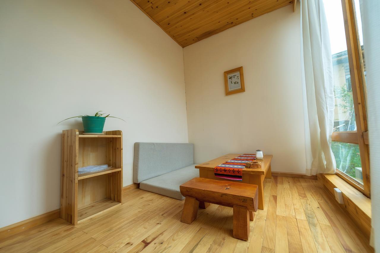 Huksum House Apartment Deqen Exterior foto